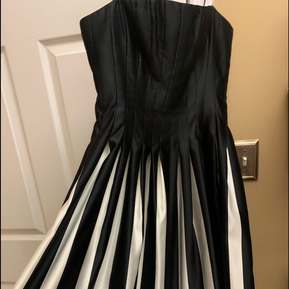 Super fun party dress!